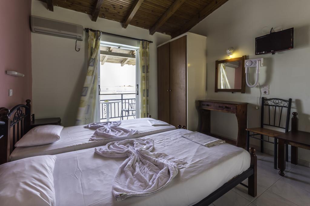 Vossos Hotel Apartments Laganas Esterno foto