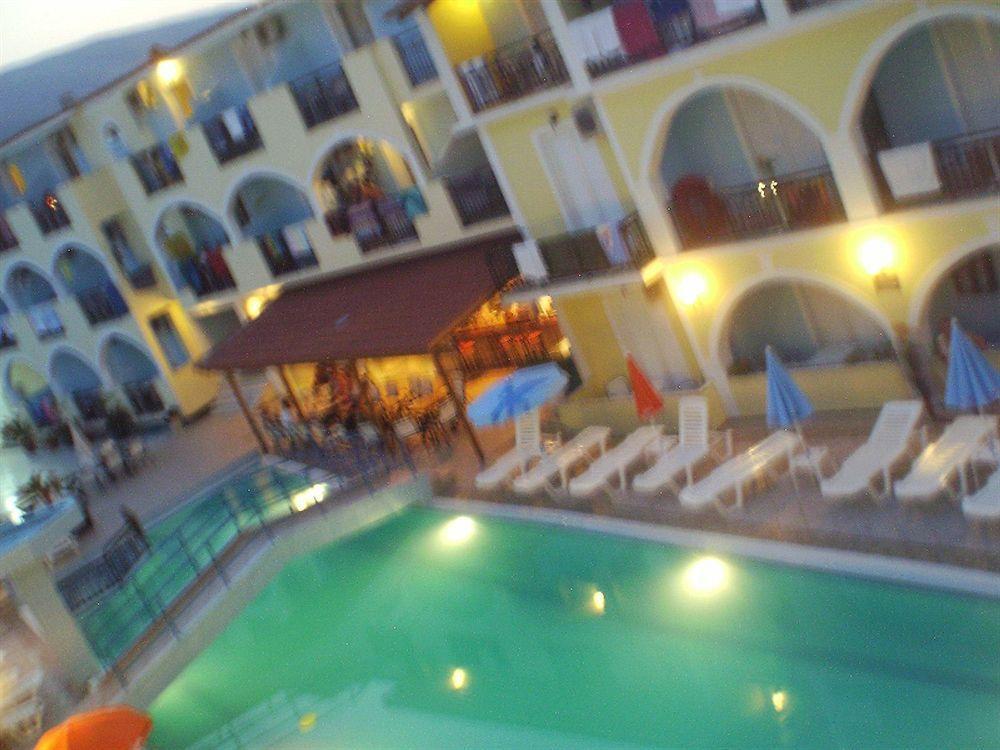 Vossos Hotel Apartments Laganas Esterno foto
